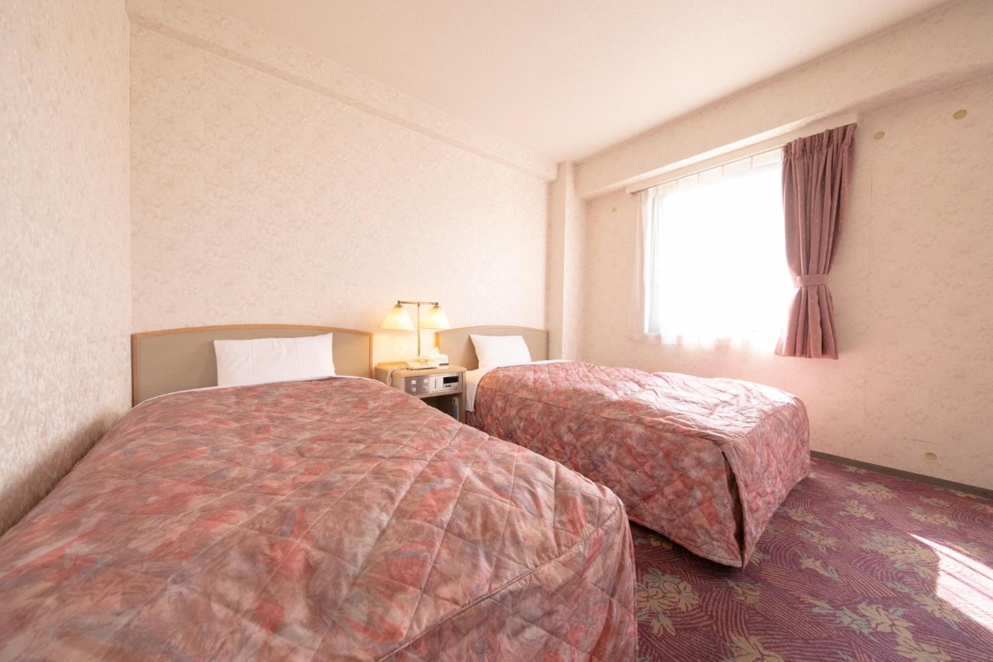 Main Hotel - Vacation Stay 82549 Miyakonojō Buitenkant foto